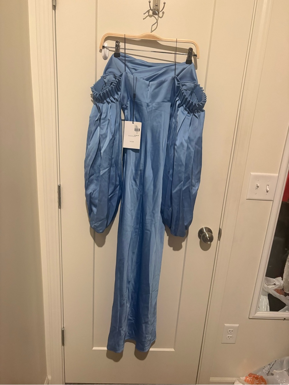 Significant Other Danika Long-Sleeve Off-The-Shoulder Satin Maxi Dress Blue Sz 4 - Picture 4 of 6